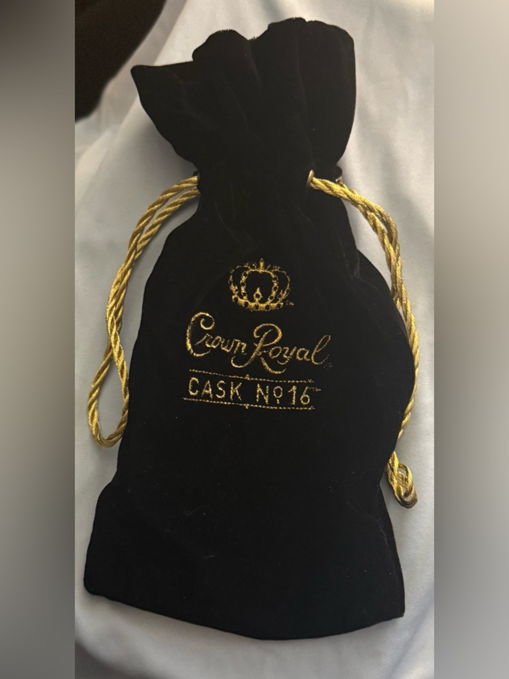 Crown Royal Cask No 16 Black Velvet Drawstring Bag with Gold Embroidery Letters